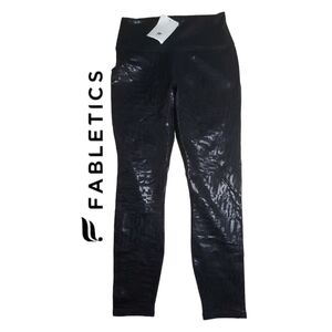NWT Fabletics High Waisted Printed Leggings
